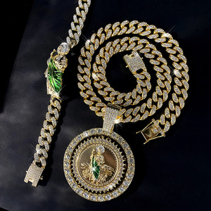 Collier chaîne cubaine Hip-Hop pour hommes et femmes, pendentif Saint Jude serti de diamants, tendance - Product Image 1