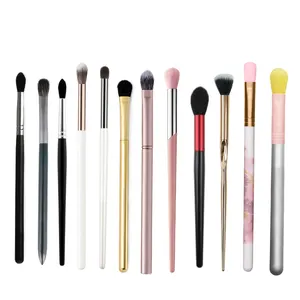 Custom Logo Multicolor Single Eyes Cosmetic Makeup Brush Professional Blending Fan Eye Shadow Brush