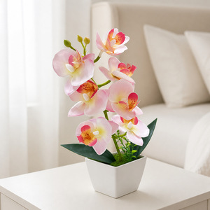 Orchidée Phalaenopsis Artificielle, Pot Carré à 7 Fleurs, Plante Décorative en Pot pour la Maison et le Bureau, Végétation Artificielle - Product Image 4