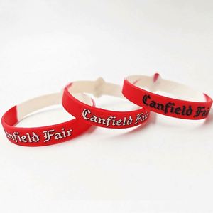 Bracelets en silicone personnalisés avec logo imprimé, bracelet fin en caoutchouc silicone avec logo sur mesure - Product Image 4
