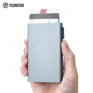 TILONSTAR TWM300, tarjetero emergente de aluminio Delgado minimalista con logotipo personalizado y función de bloqueo RFID - Product Image 5