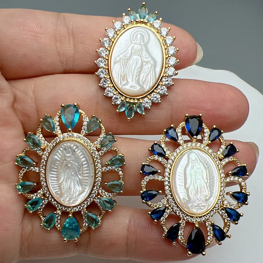 En gros personnalisé exquis Zircon cristal nacre coquille religieuse Guadalupe vierge marie pendentifs breloques pour la fabrication de bijoux