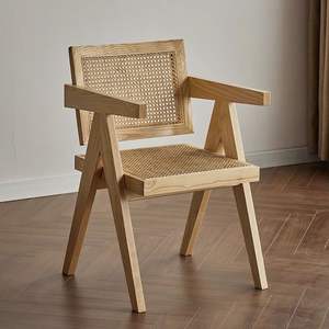 Silla de Ratán de Madera Maciza Color Nogal con Reposabrazos, Estructura de Roble de 2.5 cm de Grosor, Silla de Salón de Estilo Nórdico - Product Image 3