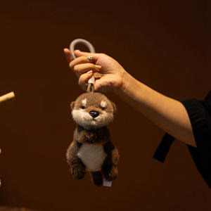 Oso de Peluche Suave y Adorable, Muñeco Granulado con Peso para Colgar en Bolsos, con Forro de Fieltro y Malla de Franela para Alivio del Estrés - Product Image 3