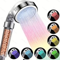 Douche à main à LED Contrôle de la température 7 couleurs SPA Mineral Ionic Salle de bain Pomme de douche en plastique LED Douche à main haute pression