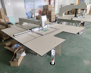 Macchina da cucire programmabile CNC modello a letto piatto con ingranaggi ad ago singolo e componenti del nucleo del motore enorme Area di cucito - Product Image 4