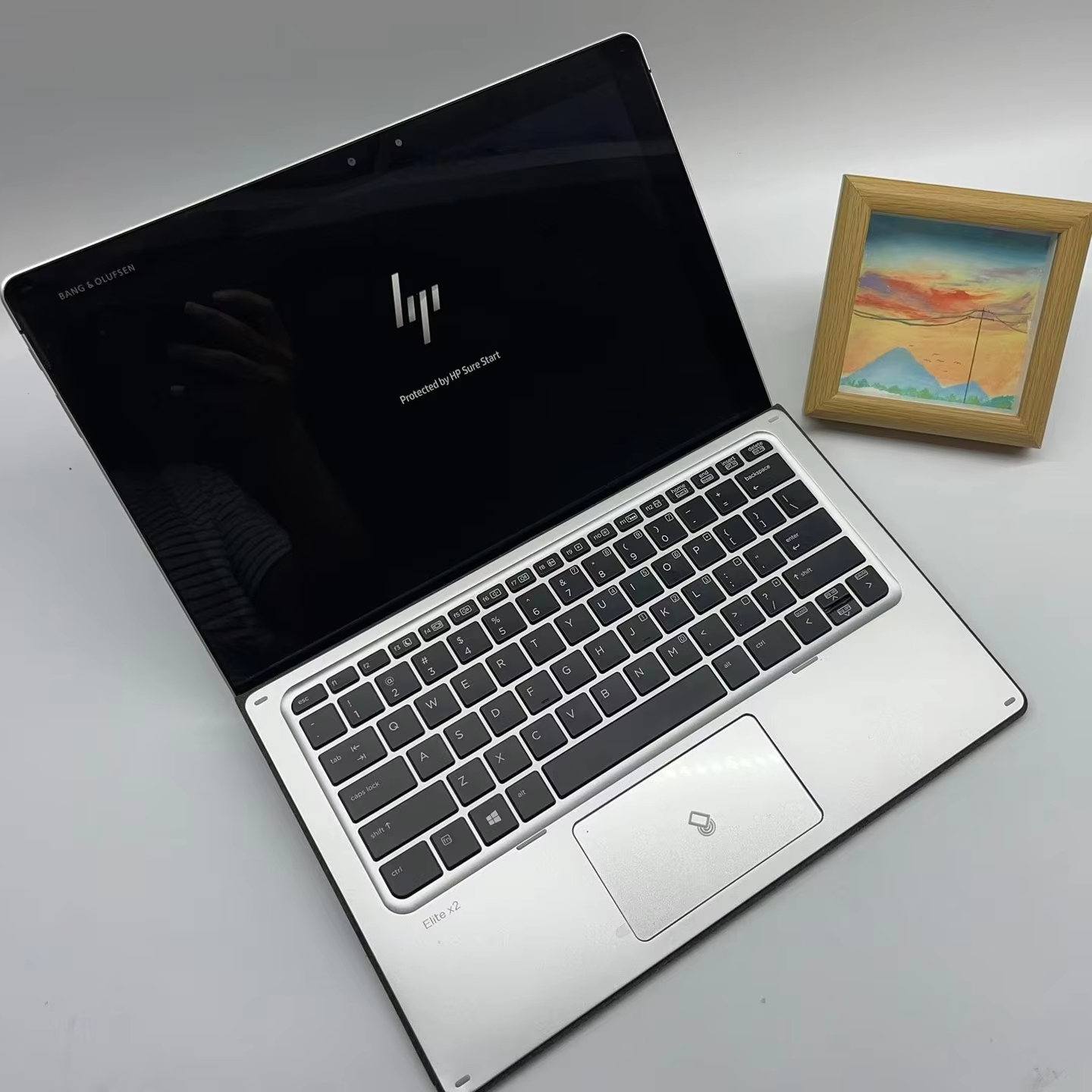 HP Elite x2 G4 - İş ve Seyahat için Premium 2'si 1 arada