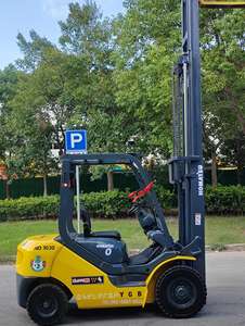 Montacargas Komatsu FD30 Usado de 3 Toneladas, Tracción Delantera, Origen Japón, Capacidad de Carga 3T, Diésel, Usado para Agricultura y Construcción - Product Image 3