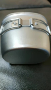 Tasses en aluminium pour le camping en plein air de 0,5 L, 0,6 L, 500 ml, 600 ml avec 2 poignées pliables et surface électrolytique facile à nettoyer - Product Image 3
