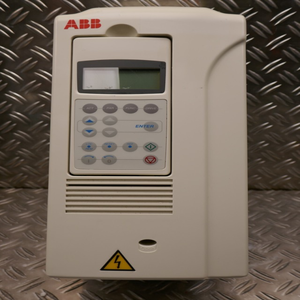 ACS800-01-0009-5 +K454+L503+P904 อินเวอร์เตอร์อุตสาหกรรม 4 กิโลวัตต์ 480 โวลต์ PLC - Product Image 1
