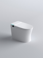 WC intelligent en céramique haut de gamme avec système de chasse d'eau à commande au pied, évacuation en P, fixation murale et siège chauffant