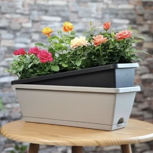 Vaso Rettangolare Lungo per <span class=keywords><strong>Piante</strong></span> in Plastica Traspirante Robusto Durevole Design Semplice Europeo Fioriera per <span class=keywords><strong>Balcone</strong></span> Casa - Product Image 4