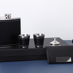 Haute Qualité En Acier Inoxydable Vodka <span class=keywords><strong>Rhum</strong></span> Tequila Whisky Flacon 6OZ 8OZ En Cuir Hip Flacon Ensemble Avec Verre À Liqueur <span class=keywords><strong>Coffret</strong></span> Cadeau - Product Image 6