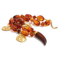 Collier de perles en résine ambre géométrique exquise XY 2984, bijoux en acier inoxydable plaqué or, pendentif en acrylique fleur