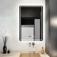 Miroir de salle de bain LED moderne pour projets hôteliers avec indice de protection IP44, anti-buée et commande tactile, idéal pour salons et rénovations hôtelières