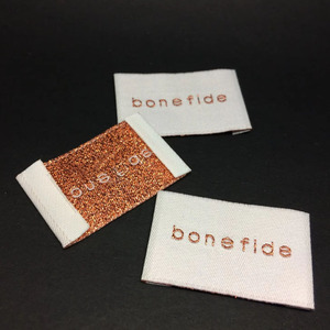 Etichetta Tessuta Personalizzata con Logo del Marchio in Poliestere Bianco ad Alta Densità, Tagliata al Laser, Lavabile, Ricamata per Borse e <span class=keywords><strong>Scarpe</strong></span> - Product Image 3