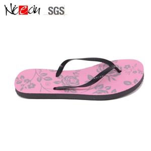 Sandalias de Playa con Estampado Floral Rosa para Mujer, Chanclas de Verano Antideslizantes con Logotipo Personalizado, Venta al Por Mayor de Fábrica - Product Image 1