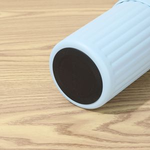 Gobelet isotherme vertical à rayures de 710 ml en acier inoxydable avec manchon en silicone et cordon de transport pour voiture - Product Image 3