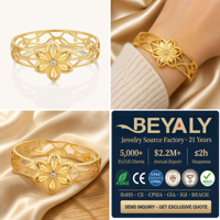 Gelang pasangan desainer dengan bunga berongga berlapis emas perhiasan liontin mode