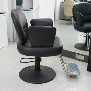 Fauteuil de barbier noir hydraulique, chaise de coiffure en cuir PU, structure métallique, repose-pieds réglable en hauteur pour salon de coiffure - Product Image 5