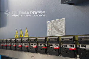 DP-ECO Offre Spéciale 250Ton 300T 3.2 mètres E21 presse plieuse feuille presse plieuse Servo presse plieuse <span class=keywords><strong>Robot</strong></span> acier inoxydable - Product Image 3