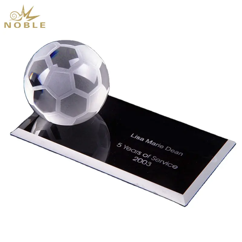 Благородный деловой подарок, хрустальный мяч для спорта на открытом воздухе, футбольный мяч, награды на плоской основе