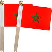 Vente en gros Petit mini drapeau de bureau marocain Set drapeau de pays marocain miniature avec mât noir pour les jeux de sport
