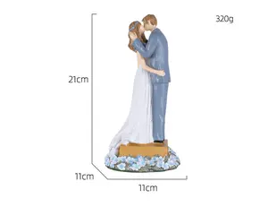 Home Decor American Style Aesthetic Woodcut Style Figure Sculpture Ornaments Home Wedding Gifts Resin Decorative Ornaments