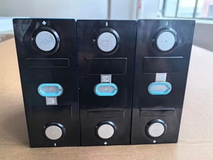 CALB nouvelle cellule de batterie rechargeable Lifepo4 3.2v Lifepo4 280ah batterie lithium-ion-phosphate pour EV <span class=keywords><strong>ESS</strong></span> - Product Image 5