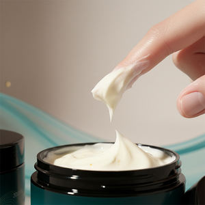 Masque capillaire réparateur OEM ODM 200ml avec extrait de caviar et complexe d'acides aminés pour hydrater et protéger la couleur des cheveux normaux - Product Image 2