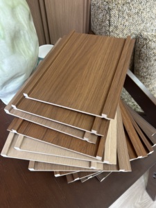 Panneau mural WPC pour intérieur, pas de <span class=keywords><strong>peinture</strong></span> requise, revêtement WPC pour intérieur, panneaux de décoration murale intérieure DIY pour la maison - Product Image 5