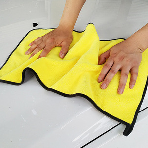 Serviette de séchage automobile personnalisée à séchage rapide 400gsm 800gsm en coton, couleur unie, en polaire corail avec bordure Dobby, carrée, pour le nettoyage - Product Image 2