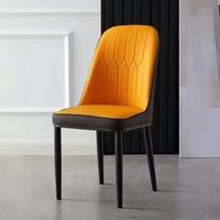 Chaise de cuisine et de restaurant en cuir PU au design moderne à prix avantageux avec pieds en métal pour la vente en gros
