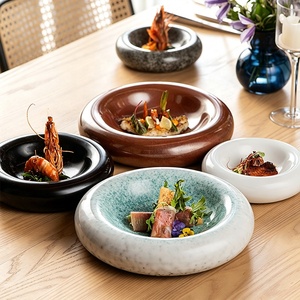 Plato de Cerámica Japonés Cóncavo Único y Creativo, Plato Individual para Servir, para Hoteles, Restaurantes, Clubes, Cocina Gourmet, Exhibición - Product Image 1