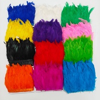 Franges de plumes de coq blanches teintées, garniture de plumes de gallo pour robes de carnaval, coiffes, vêtements, costumes et décoration