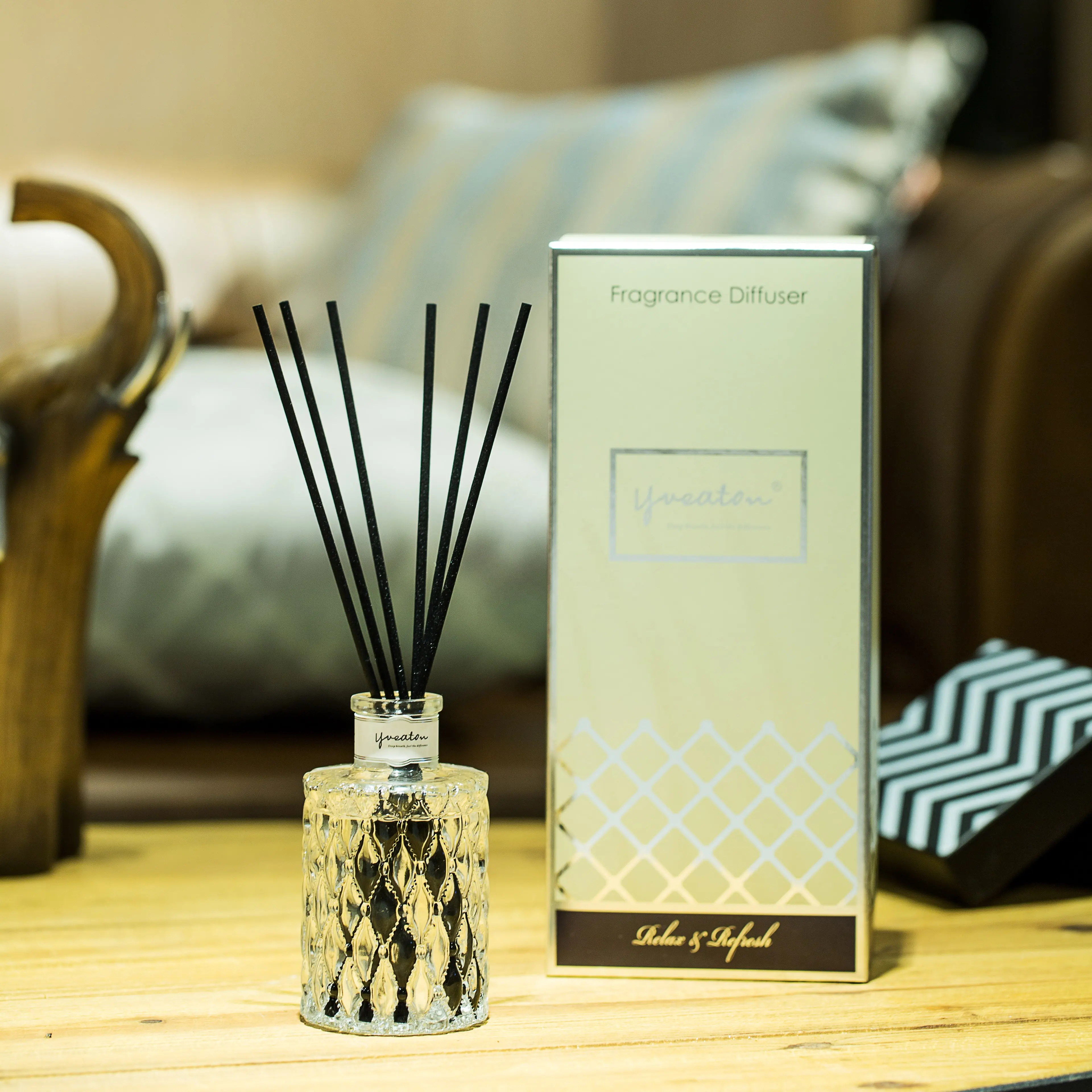 120ml Luxury Glass Bottle Aroma Reed Diffuser Set Home Fragrance Reed Diffuser With Rattan Sticks Private Label For Gift Set OEM