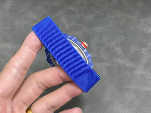 Montre mécanique ultra-fine avec boîtier en fibre de carbone intégré, cadran ajouré, plus légère, plus robuste et de qualité supérieure - Product Image 5