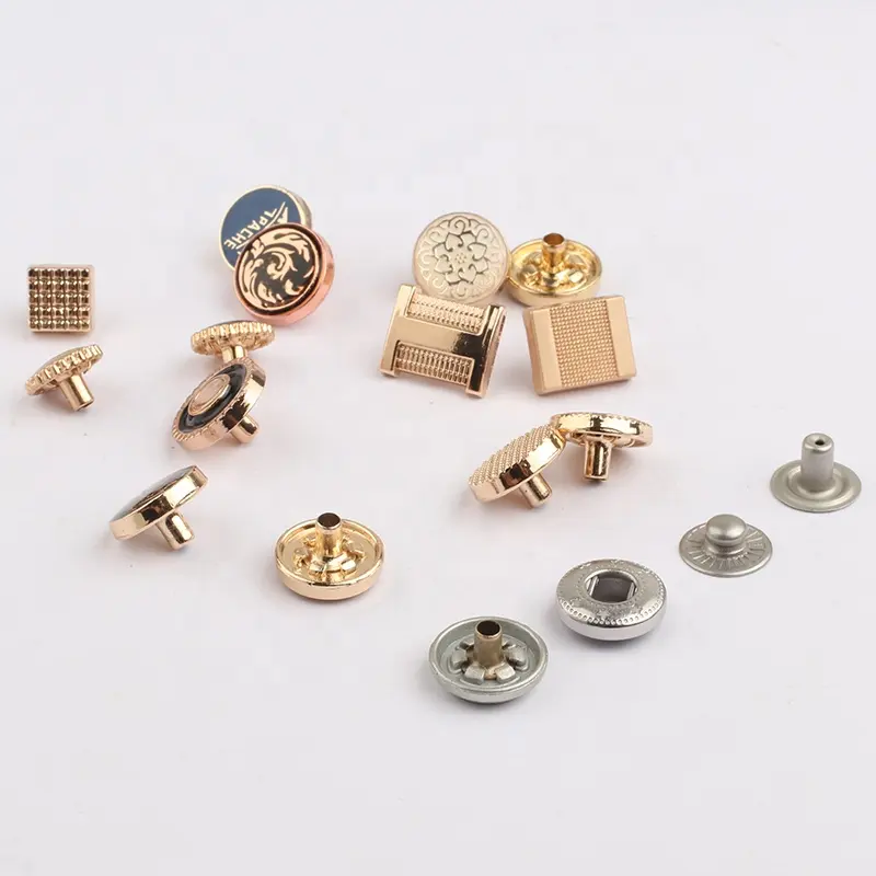 Colori personalizzati bottone a pressione in lega di zinco di lusso in 4 parti 8 mm per abbigliamento