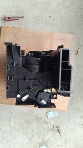 46C8762 BLOWER UNIT ASSY Compatible avec la marque Liugong, PARTS EXPERT pour un ensemble complet de pièces de machines de construction - Product Image 2