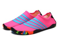 [Geecol] Chaussures aquatiques à bout fermé pour enfants, garçons et filles, sensation pieds nus, plage, piscine, séchage rapide, légères, pour tout-petits (vert lime 24,0 cm)