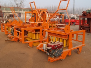Idées de petites entreprises QM4-45 Machine à fabriquer des blocs de ponte d'œufs avec mélangeurs à ciment en <span class=keywords><strong>Tanzanie</strong></span> - Product Image 5