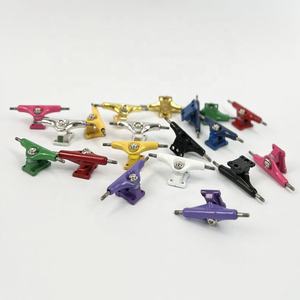 Zinc Alaşımlı Ters Kingpin Finger Skateboard Truck Fingerboard Trucks 34mm 32mm - Product Image 1