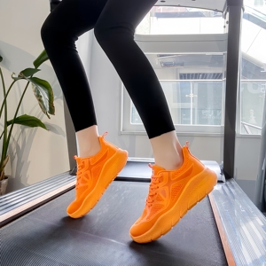 Fabricant chinois vend en gros des chaussures de course pour femmes légères, respirantes et amortissantes, qui deviennent de plus en plus tendance - Product Image 3