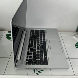 Ordinateur portable professionnel HP EliteBook <span class=keywords><strong>840</strong></span> G5 d'occasion, 14 pouces, Intel Core I7-8650U, 8 Go de RAM, 256 Go de SSD, en état neuf, testé à 100% - Product Image 4