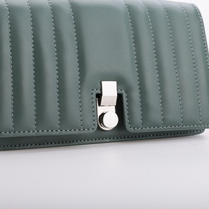 กระเป๋าสะพายไหล่มีฝาปิด PU สีล้วนมาใหม่กระเป๋าสะพายข้างสายโซ่โลหะสำหรับผู้หญิงซิปลูกกวาดแฟชั่น - Product Image 6