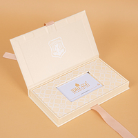 Boîtes cadeaux de luxe avec doublure en éponge magnétique, pour cartes de crédit, cartes VIP, avec ruban