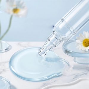 Ampoule Monodose 377 pour Soin <span class=keywords><strong>Visage</strong></span> Éclaircissant Naturel, Hydratant, Réparateur de Barrière Cutanée, Tonifiant, Raffermissant et Blanchissant - Product Image 2