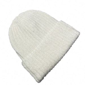 Gorro de Punto Personalizado para Invierno, con Logotipo Bordado, para Deportes y Actividades al Aire Libre - Product Image 5