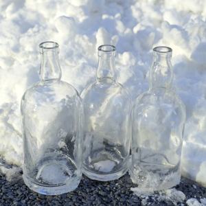 Forme ronde clair personnalisé luxe vide 500ml cristal Porto vin bouteille en verre avec couvercle en liège liqueur whisky <span class=keywords><strong>Gin</strong></span> tequila pour le fournisseur - Product Image 1