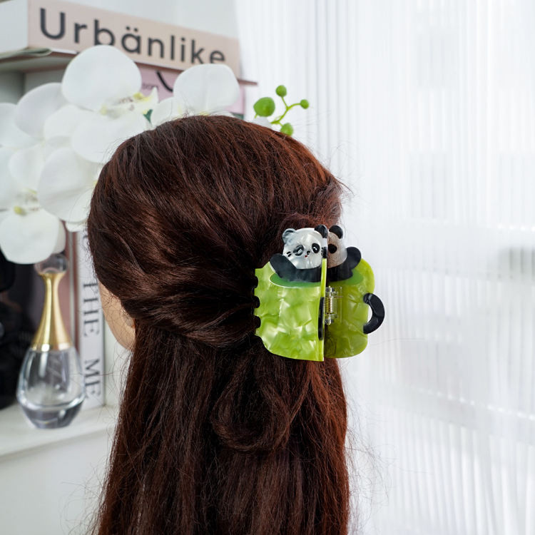 Glow&Brooks Original 8cm Panda Splicing Acetate Claw Clips Green Black&white Custom Designer Hair Claw Chinese Style Hair Clip